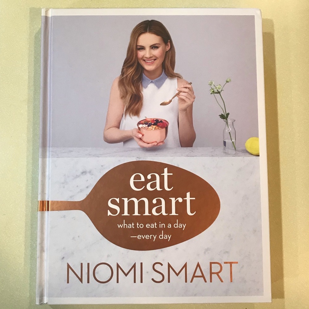 Vegetarian! Eat Smart by Niomi Smart. Brand new!